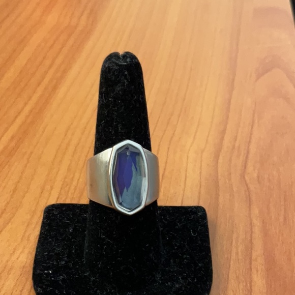 Kendra Scott Rhodium Plated Leah Mood Ring - Picture 2 of 9